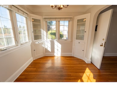 5734 NE Broadway, Portland, OR 97213 - photo 6