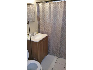 2104 NW 27th St unit 1-2, Oakland Park, FL 33311 - photo 5