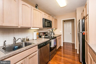 2300 Bayleaf Ct, Baltimore, MD 21209 - photo 3