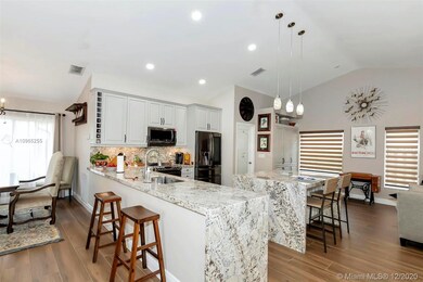 12760 SW 8th Ct, Davie, FL 33325 - photo 5