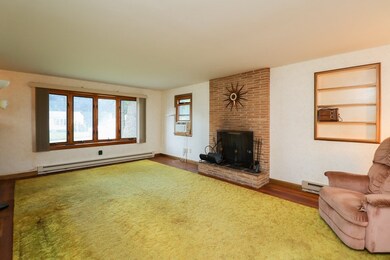 62 Blossom Rd, West Springfield, MA 01089 - photo 7