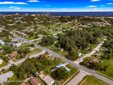 2816 S Grant St, Melbourne, FL 32901 - photo 4