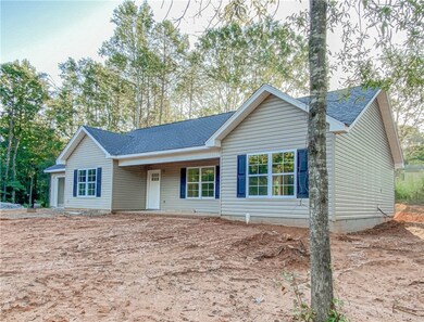 306 N Pine St, Walhalla, SC 29691 - photo 2