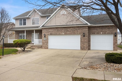 1413 Aspen Dr, Washington, IL 61571 - photo 2