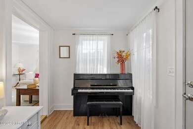 5-web-or-mls-5-summit-ave