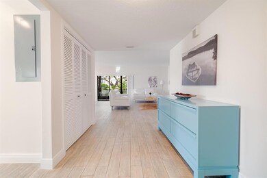 11311 Pond View C101 Dr E unit C101, Wellington, FL 33414 - photo 2