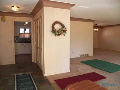 5602 E Rowland Rd, Toledo, OH 43613 - photo 5