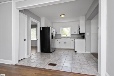 1 Picadilly St, Taylors, SC 29687 - photo 7