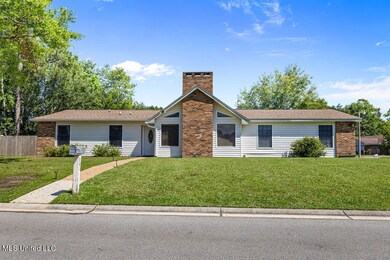 668 N Haven