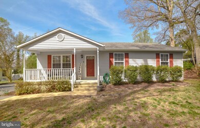 25997 Shenandoah Dr, Mechanicsville, MD 20659 - photo 2