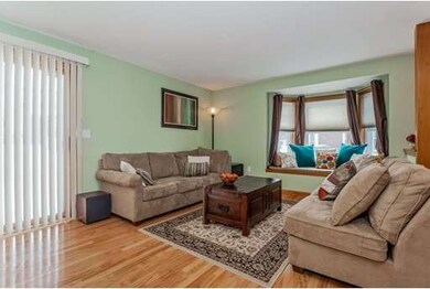 156 Quincy Shore Dr unit 57, Quincy, MA 02171 - photo 4