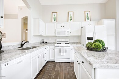 407 W Colt Rd, Tempe, AZ 85284 - photo 2