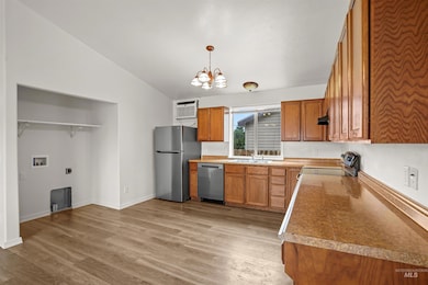 1731 and 1733 O St, Heyburn, ID 83336 - photo 3