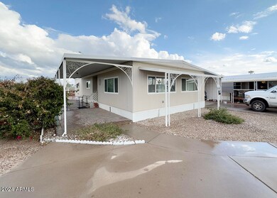 LCT38 MAIN QUARTER ANGLE