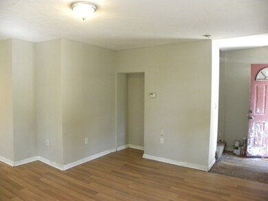 994 Stafford St unit 996, Rochdale, MA 01542 - photo 5