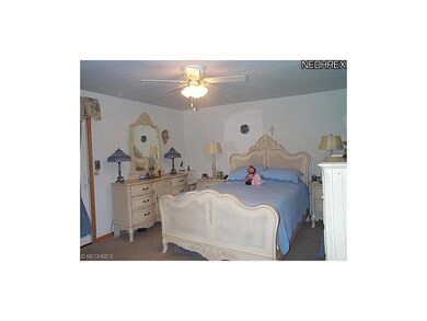 Master bed room.
