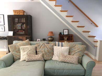 64 W Pasture Ln, Vineyard Haven, MA 02568 - photo 6