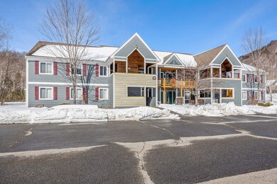 26 White Oak Ln unit 8, Lincoln, NH 03251 - photo 2