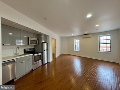 613 Portland St unit 17, Baltimore, MD 21230 - photo 4