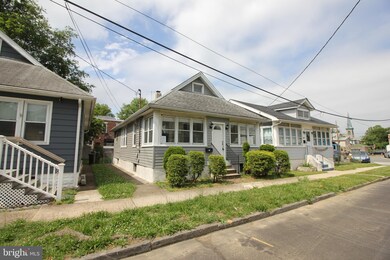 816 Bergen St, Gloucester City, NJ 08030 - photo 3