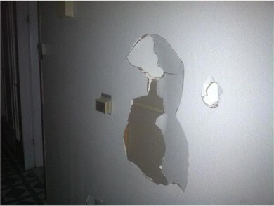 15347 Fairwood Ct, Horizon City, TX 79928 - photo 7