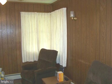 400 Mace Ave, Essex, MD 21221 - photo 7