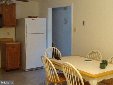 9079 Waltham Woods Rd, Parkville, MD 21234 - photo 7