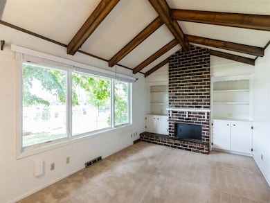 2100 Meadow Brook Dr unit 103, West Des Moines, IA 50265 - photo 2