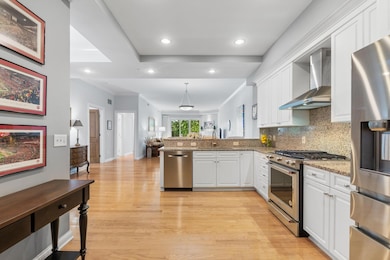 5745 Newbank Circle, # 307 (Interior)-11