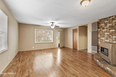 503 N Chestnut St, Toppenish, WA 98948 - photo 4