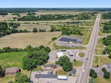 3509 E Lemon Creek Rd, Berrien Springs, MI 49103 - photo 2