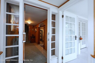 210 Center St, Staten Island, NY 10306 - photo 5