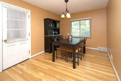 Dining Room_2
