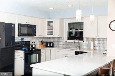 401 Applegate Ct, Linthicum Heights, MD 21090 - photo 7