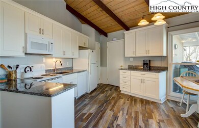 New Cabinets and Granite