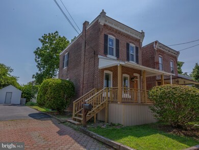 244 Kossuth Ave, Folsom, PA 19033 - photo 2