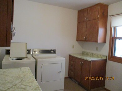 519 Walnut ST, Turtle Lake 011