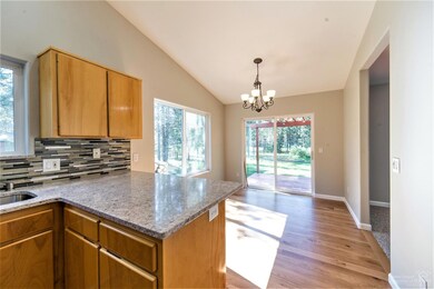 17325 Covina Rd, Bend, OR 97707 - photo 6