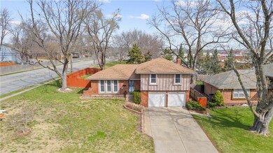 11818 W 66th St, Shawnee, KS 66203 - photo 2