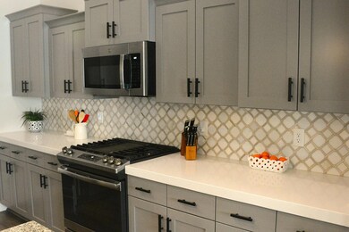 KITCHEN COUNTER