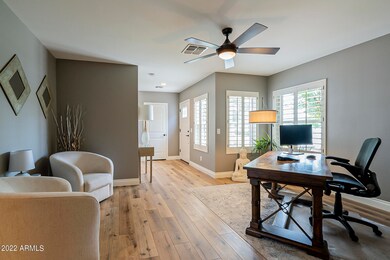 4208 E Roma Ave, Phoenix, AZ 85018 - photo 7