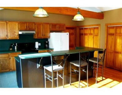 33 Lake St, Wakefield, MA 01880 - photo 2