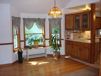 117 Genesis Dr, Milford, PA 18337 - photo 3
