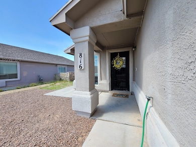 816 Desert Cactus Dr, Horizon City, TX 79928 - photo 3