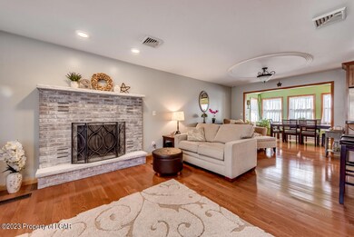 Living/Dining