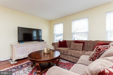 18731 Summer Oak Ct, Germantown, MD 20874 - photo 5