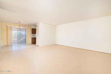 9927 W Tarrytown Ave, Sun City, AZ 85351 - photo 5