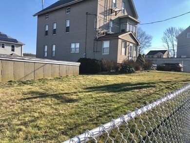 116 Globe St, Fall River, MA 02724 - photo 5