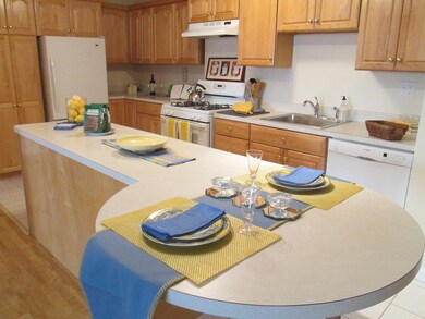 Hawthorne Place Condominium unit 6M, Boston, MA 02114 - photo 4