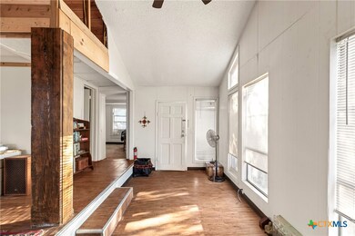 1392 E Market St, Lockhart, TX 78644 - photo 5